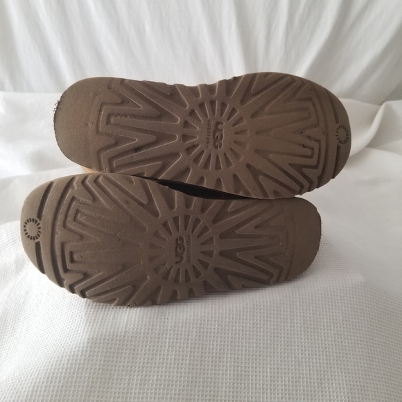 UGG Classic Tall Boots - Picture 11 of 11